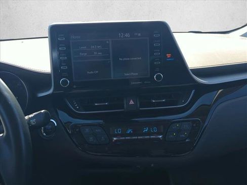 Used 2020 Toyota C-HR Limited image 11