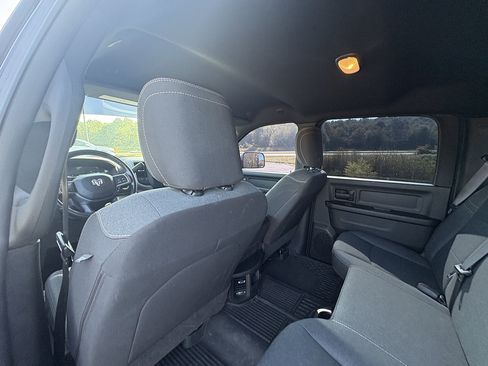 Used 2021 RAM 2500 Tradesman AWD/4WD image 17