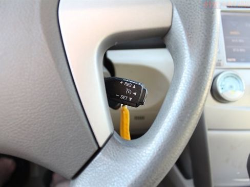 Used 2008 Toyota Camry FWD image 17