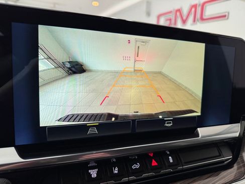 Certified 2024 Chevrolet Silverado 2500 LT image 24