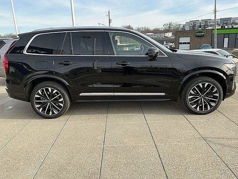 New 2026 Volvo XC90 T8 Ultra w/ Protection Package Premier AWD/4WD image 7