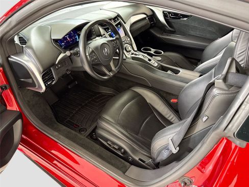 Used 2017 Acura NSX AWD/4WD image 13