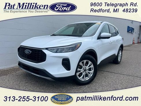 Certified 2023 Ford Escape Active w/ Tech Pack #2 AWD/4WD image 1