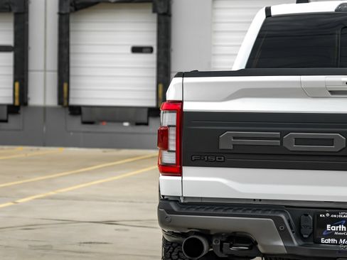 Used 2023 Ford F150 Raptor w/ Raptor 37 Performance Package AWD/4WD image 14