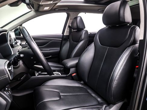 Used 2020 Hyundai Santa Fe Limited image 17