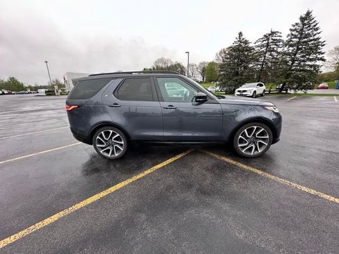 Used 2024 Land Rover Discovery Metropolitan Edition AWD/4WD image 2