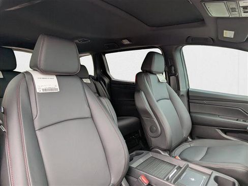 New 2026 Honda Odyssey Sport-L image 26