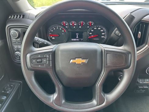 Used 2025 Chevrolet Silverado 2500 Custom w/ Custom Value Package AWD/4WD image 12