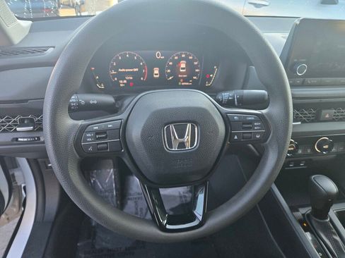 Certified 2023 Honda Accord EX image 25