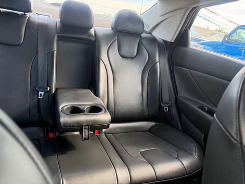 Used 2023 Hyundai Elantra Limited FWD image 50