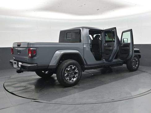 New 2026 Jeep Gladiator Sport AWD/4WD image 46