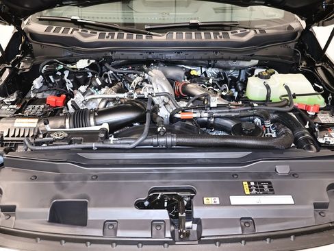 New 2026 Ford F450 Platinum w/ FX4 Off-Road Package AWD/4WD image 43