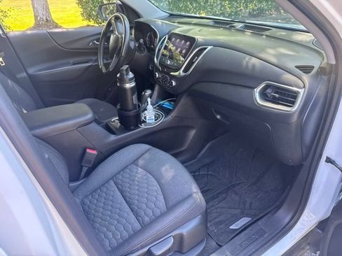 Used 2019 Chevrolet Equinox LT AWD/4WD image 4