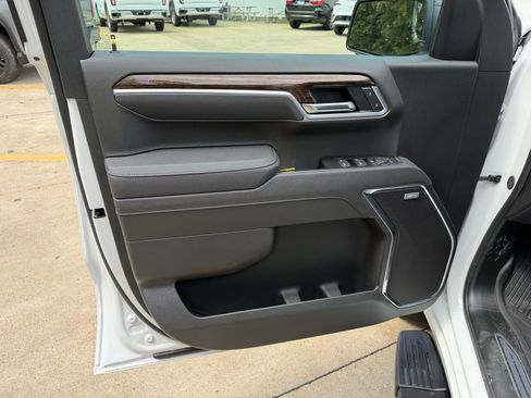 New 2026 GMC Sierra 1500 Elevation w/ Elevation Premium Package AWD/4WD image 9
