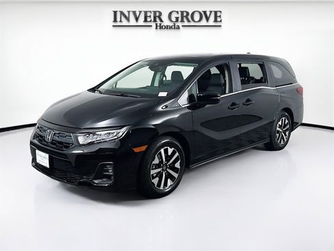 Certified 2026 Honda Odyssey EX-L image 1