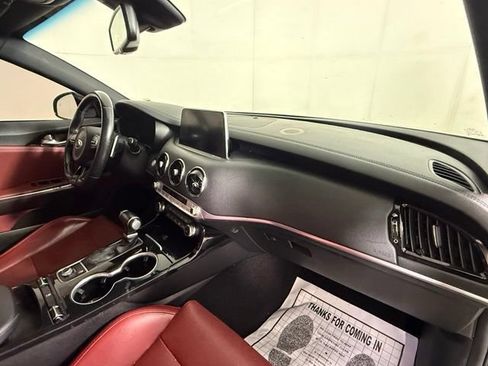 Used 2020 Kia Stinger GT-Line w/ Sun & Sound Package RWD image 28