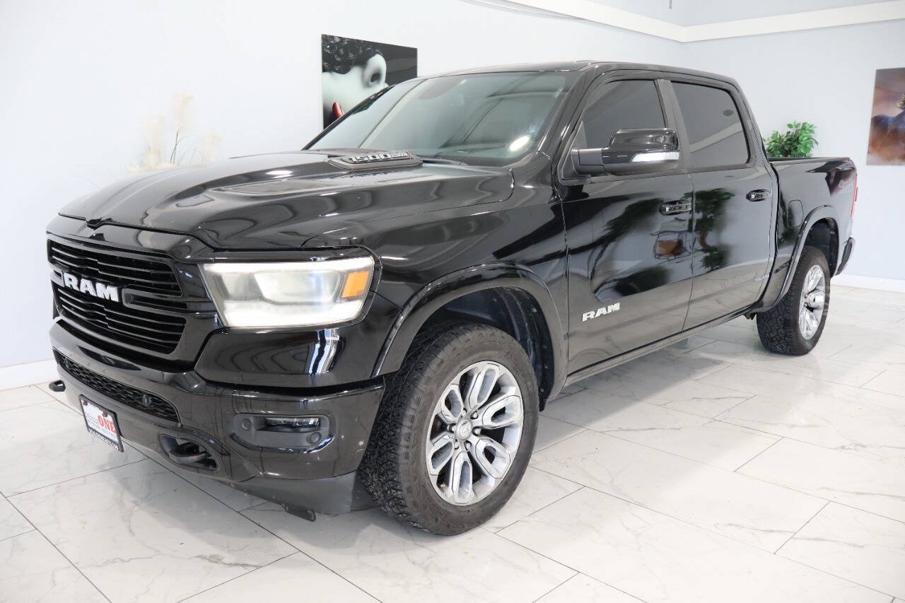 Used 2020 RAM 1500 Laramie w/ Sport Appearance Package AWD/4WD image 7