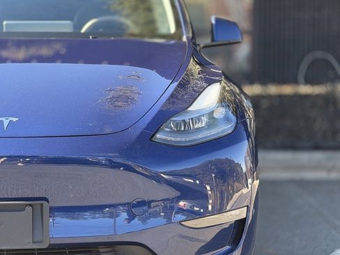 Used 2024 Tesla Model Y Long Range image 5