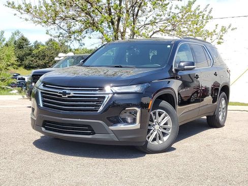 Used 2023 Chevrolet Traverse LT AWD/4WD image 34