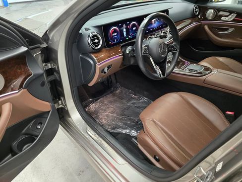 Used 2022 Mercedes-Benz E 450 4MATIC Sedan image 15