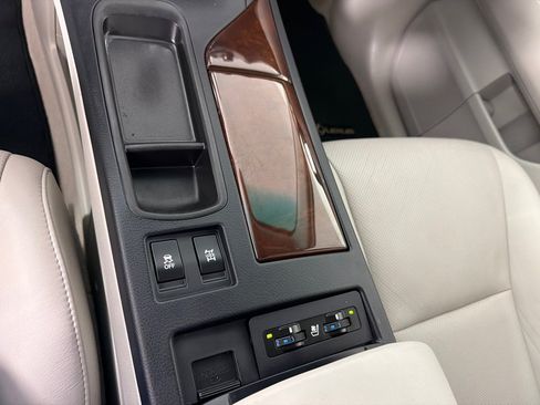 Used 2010 Lexus RX 350 AWD image 19