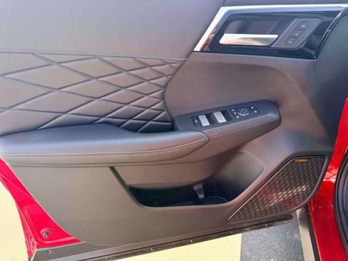 New 2026 Mitsubishi Outlander SEL Black Edition AWD/4WD image 17