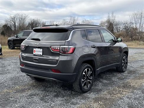 Used 2023 Jeep Compass Limited image 20