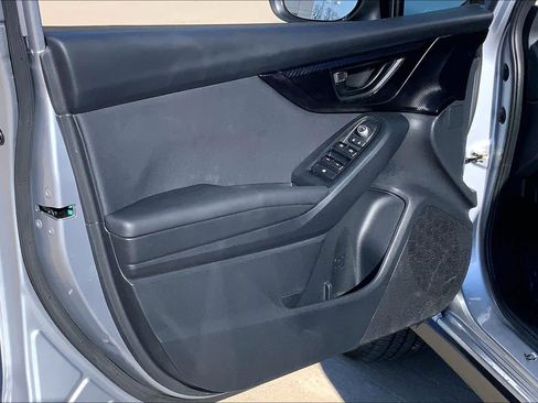 Used 2023 Subaru Crosstrek 2.0i Premium image 44