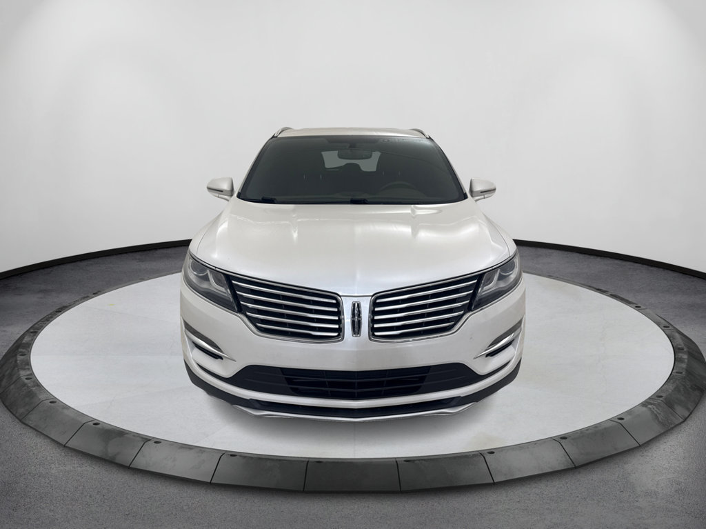 Used 2017 Lincoln MKC Reserve FWD image 2