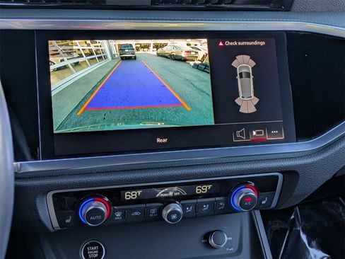 Used 2023 Audi Q3 2.0T Premium w/ Convenience Package image 13