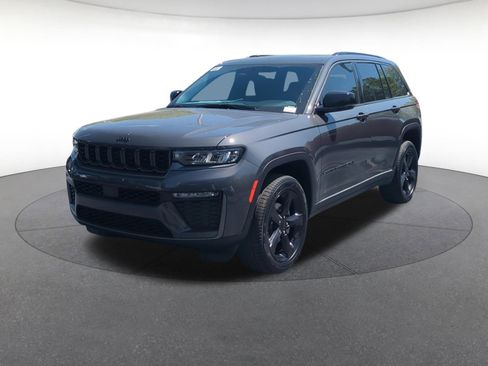 New 2026 Jeep Grand Cherokee Limited AWD/4WD image 1