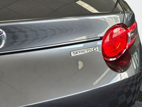 Used 2023 MAZDA MX-5 Miata Grand Touring RWD image 15