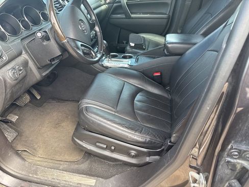 Used 2017 Buick Enclave Leather w/ Trailering Package image 7