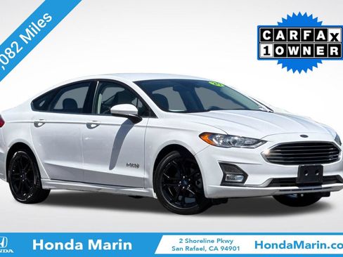 Used 2020 Ford Fusion SE w/ Equipment Group 151A FWD image 1