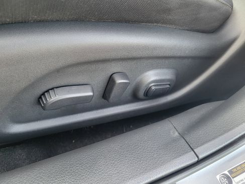 Used 2016 Nissan Altima 2.5 SV w/ Convenience Package image 16