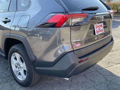 Used 2021 Toyota RAV4 XLE image 31