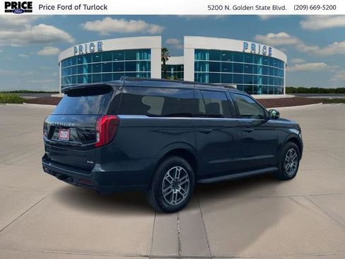 Certified 2025 Ford Expedition Max Active AWD/4WD image 5