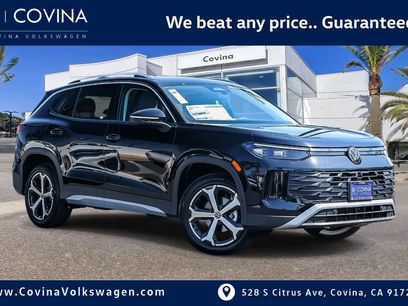 New 2025 Volkswagen Tiguan SE