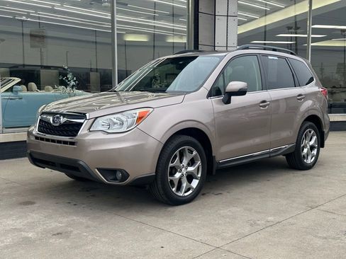 Used 2016 Subaru Forester 2.5i Touring w/ Eyesight & Navigation System image 14
