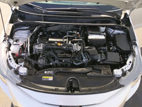 Certified 2023 Toyota Corolla LE image 34