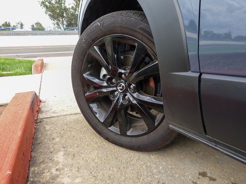 Certified 2025 MAZDA CX-30 AWD 2.5 S w/ Preferred Package image 8