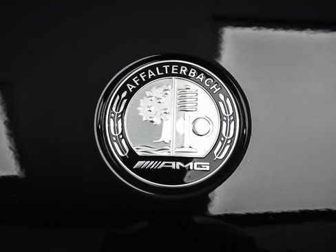 Used 2025 Mercedes-Benz GLC 43 AMG GLC 43 AMG image 94