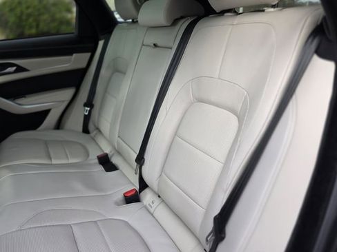 Used 2025 Jaguar F-PACE R-Dynamic S image 21