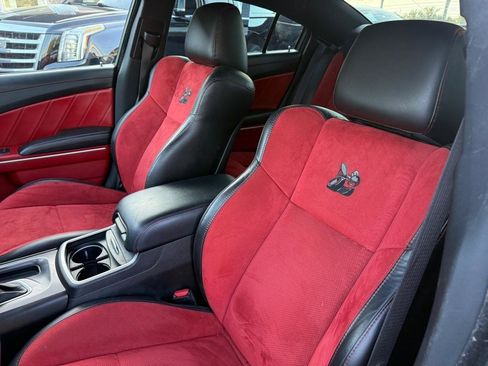 Used 2022 Dodge Charger Scat Pack RWD image 24