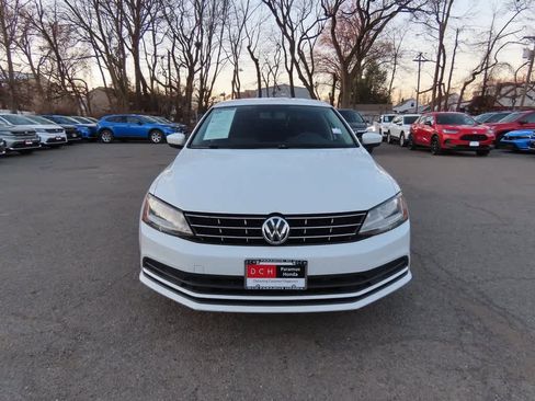 Used 2018 Volkswagen Jetta S w/ Cold Weather Package image 6