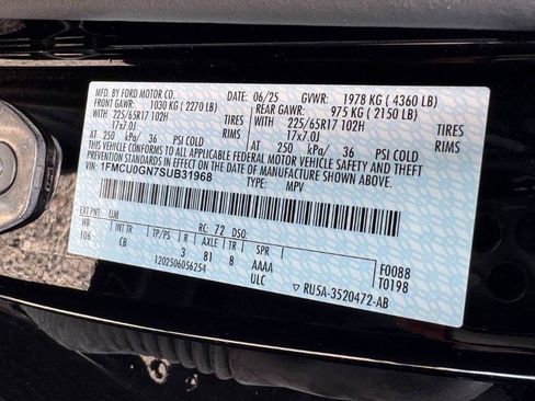 Used 2025 Ford Escape Active FWD image 26