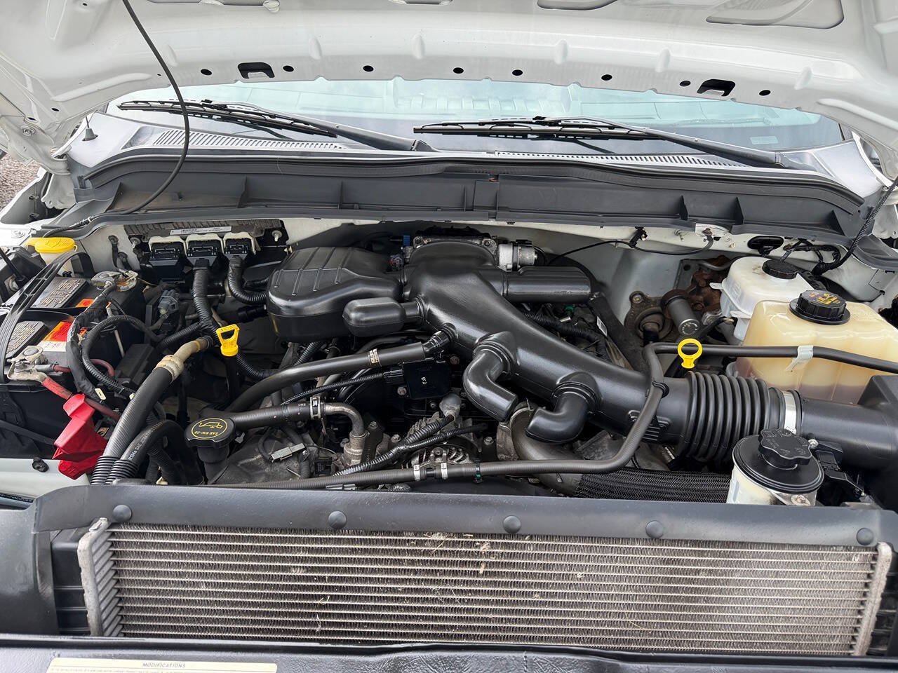 Used 2015 Ford F550 2WD Regular Cab Super Duty image 20