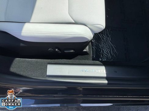 Used 2026 Tesla Model S Plaid AWD/4WD image 65