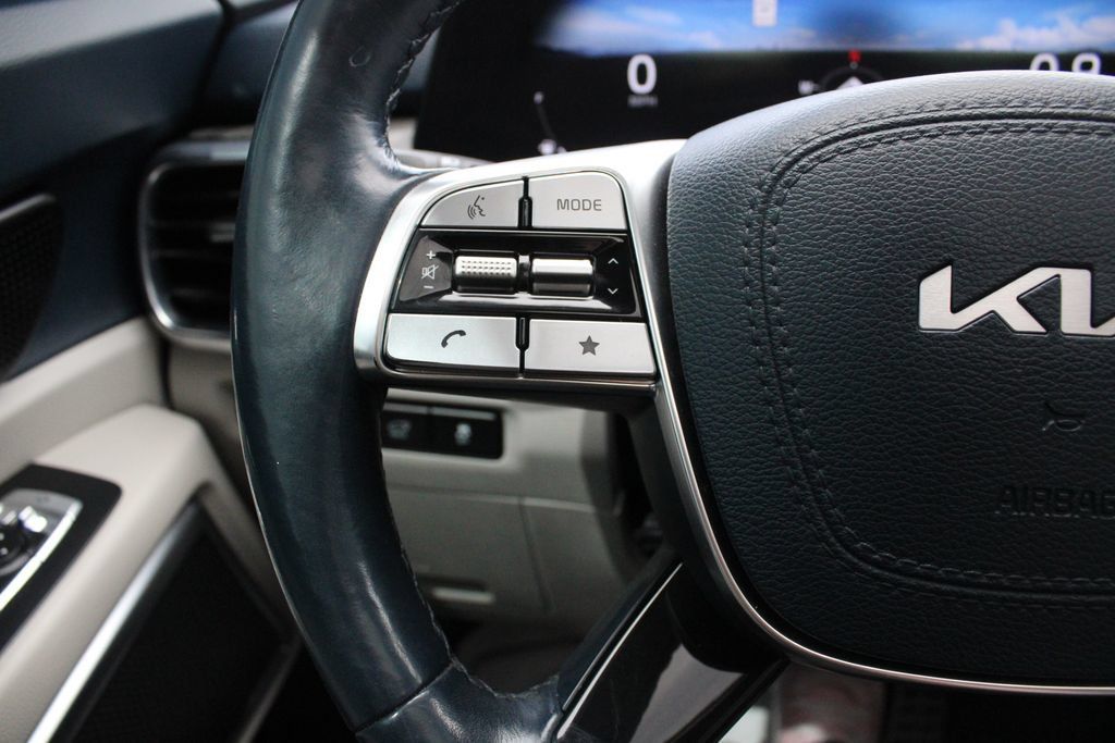 Used 2023 Kia Telluride SX Prestige AWD/4WD image 13