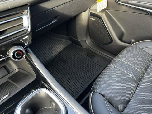 New 2026 Chevrolet Traverse High Country image 21